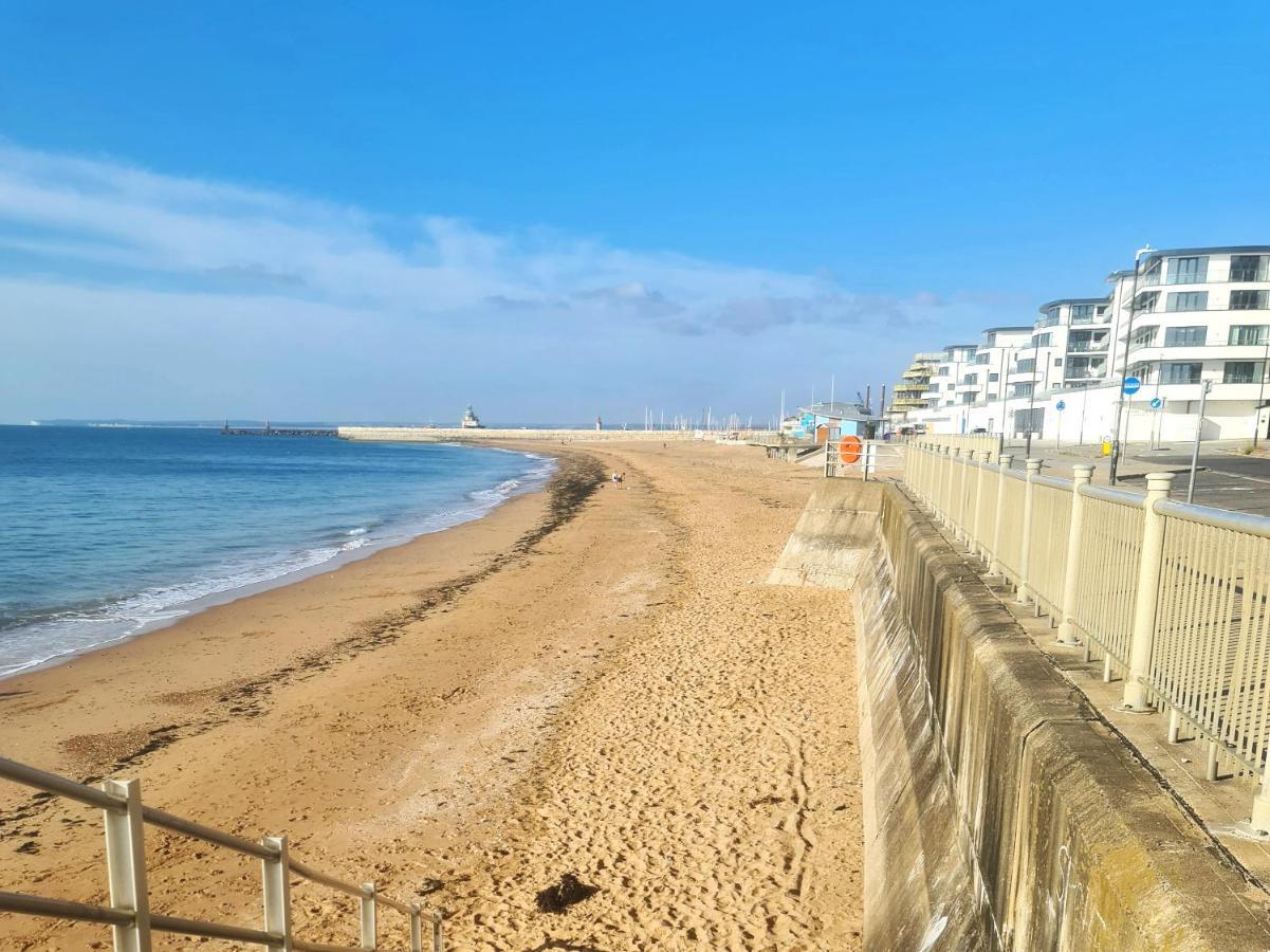 Shore Thing Beachfront Apartment Ramsgate - Sleeps 4 Экстерьер фото
